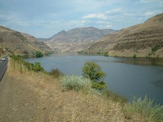 Hell'w Canyon Full of Water